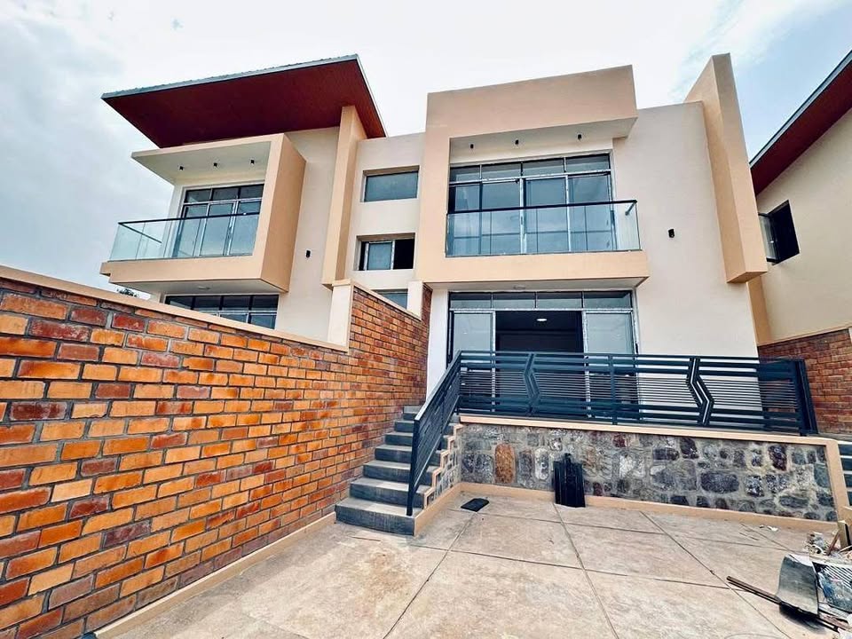 Modern House in Kibagabaga for Sale