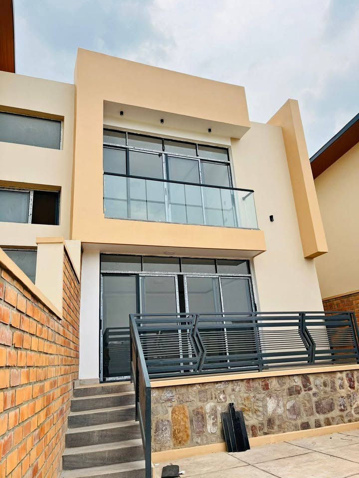 Spacious Family Home in Kacyiru on a Large Plot for Sale